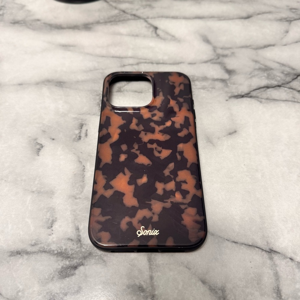 Sonix Tortoise Shell Phone Case - Black and Tan